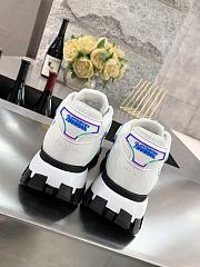 Cloudbust Thunder Knit Sneakers White Outline - 3