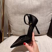 Versace Safety Pin Pumps Black - 4