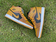 Air Jordan 1 Mid University Gold BQ6472-700 - 4