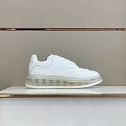 Alexander McQueen Oversized White Clear Sole 604232WHX989000 - 4