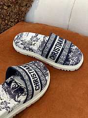 DWAY SLIDE Deep Blue Toile de Jouy Flowers Embroidered Cotton KCQ550FLJ_S36W - 5