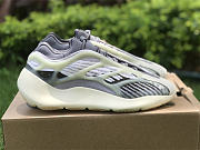 Adidas Yeezy 700 V3 Fade Salt ID1674 - 3