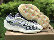 Adidas Yeezy 700 V3 Fade Salt ID1674 - 4