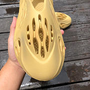 Adidas Yeezy Foam RNR Desert Sand GV6843 - 4