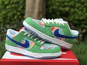 Nike SB Dunk Low Foam Finger Stadium Green Old Royal University Red DZ5184-300 - 3