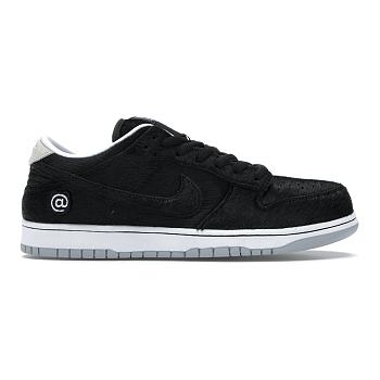 Nike SB Dunk Low Violent Bear Black Plush (2020) CZ5127 001