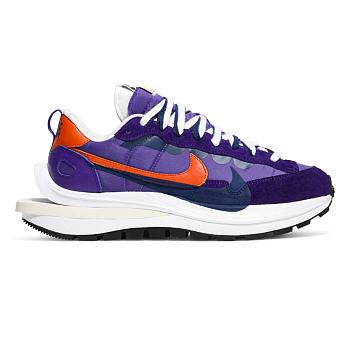 Nike Vaporwaffle sacai Dark Iris DD1875-500