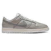 Nike Dunk Low Metallic Silver DX3197-095 - 1