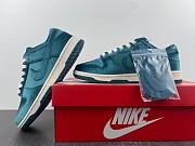 Nike Dunk Low Green Velvet (W) DZ5224-300 - 2