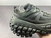 Balenciaga Defender Green 685613W2RA63000 - 2