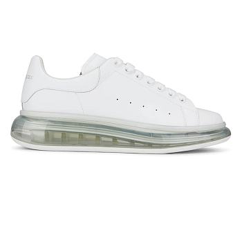 Alexander McQueen Oversized White Clear Sole 604232WHX989000