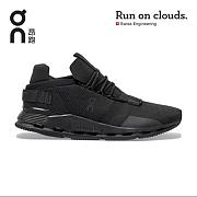On Running Cloudnova Black Eclipse 26.99822 - 2