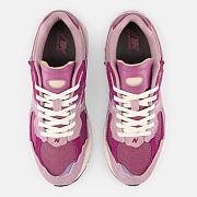 New Balance 2002R Protection Pack Pink M2002RDH - 5