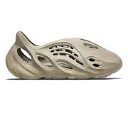 Adidas Yeezy Foam RNR Stone Salt GV6840 - 1