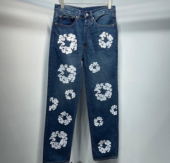 Denim Tears x Levi's Cotton Wreath Jean Light Wash SS21 - 1