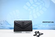 Saint Laurent Monogram Envelope Chain Wallet Black 19x12,5x3,5CM - 1