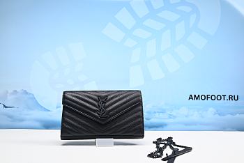 Saint Laurent Monogram Envelope Chain Wallet Black 19x12,5x3,5CM