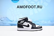 Air Jordan 1 Mid Panda (Women's) DV0991-101 - 1