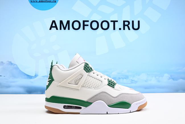 Air Jordan 4 Retro SB Pine Green DR5415-103 - 1