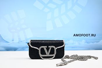 Valentino Garavani Locò small shoulder bag in black 20x11x5cm