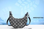 Louis Vuitton Shoulder Bags M21752 - 1