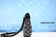 Louis Vuitton Shoulder Bags M21752 - 5