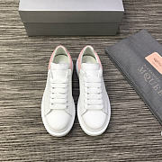 Alexander McQueen Wmns Oversized Sneaker ‘White Patchouli’ - 3