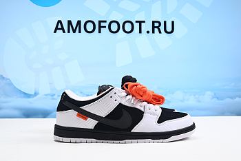 Nike SB Dunk Low TIGHTBOOTH FD2629-100