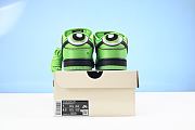 The Powerpuff Girls x Dunk Low Pro SB QS 'Buttercup' FZ8319-300 - 3