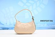 Louis Vuitton Mini Moon Cream M82519 20.5x11x5cm - 4