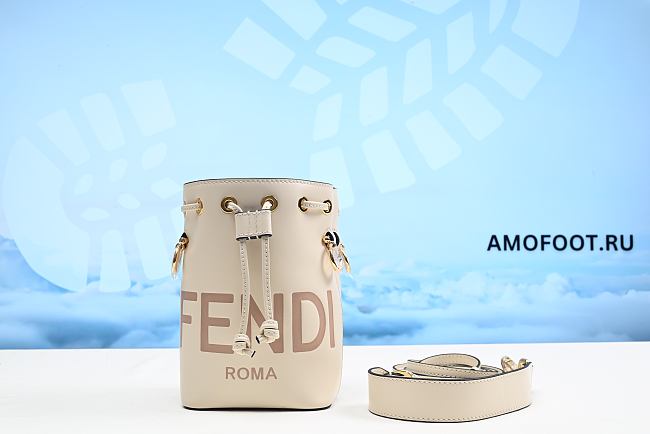 Mon Tresor White leather mini-bag 18x10x12cm - 1