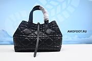 Small Dior Toujours Bag Black Macrocannage Calfskin M2822OSHJ_M900 23x14x12cm - 4