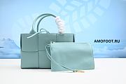 Bottega Veneta 709337 VCP11 MINI ARCO TOTE Bag - Blue 25cm - 1