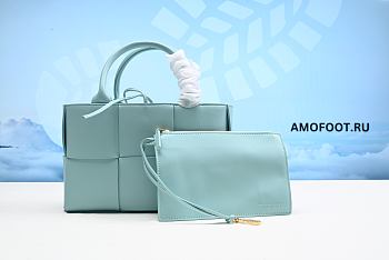 Bottega Veneta 709337 VCP11 MINI ARCO TOTE Bag - Blue 25cm