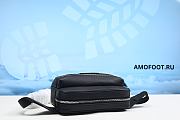 Louis Vuitton Outdoor Messenger Bag 'Black' 21cm - 3