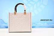 Fendi by Marc Jacobs Fendi Sunshine Small White Leather Shopper 25cm - 1