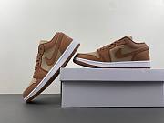 Air Jordan 1 Low SE Legend Coffee (Women's) FJ3453-200 - 3