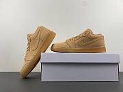 Air Jordan 1 Low SE Sand (Women's) FZ3972-294 - 3