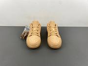 Air Jordan 1 Low SE Sand (Women's) FZ3972-294 - 2