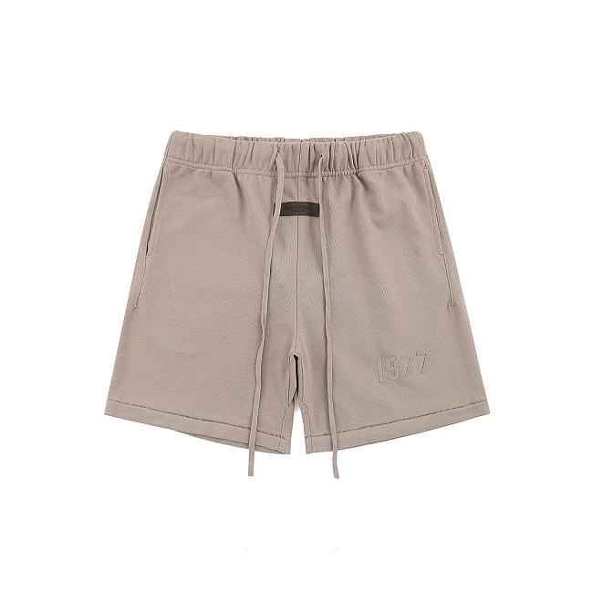 Fear of God Essentials Shorts Tan - 1