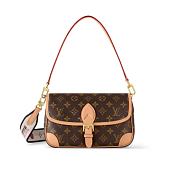 Louis Vuitton M45985 Diane Black 24cm - 1
