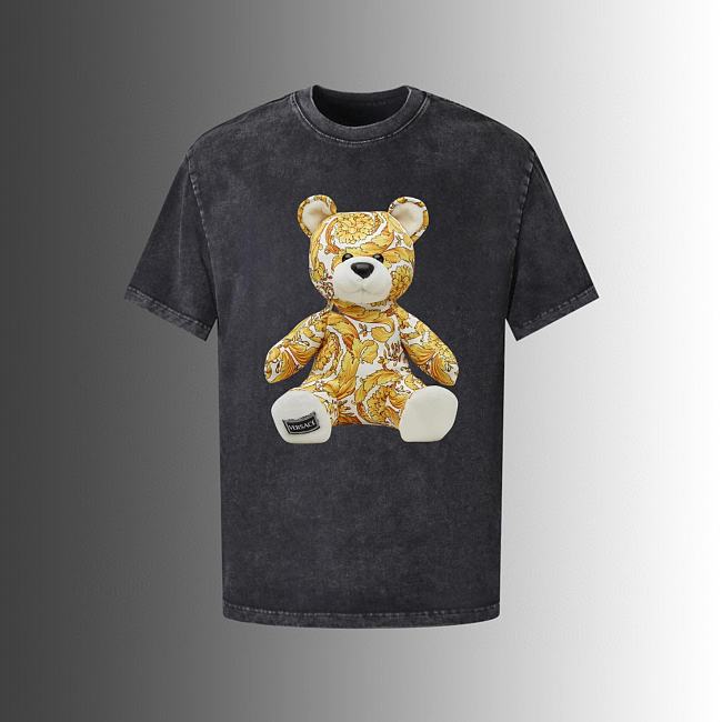 Bear T-shirt in Black color - 1