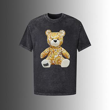 Bear T-shirt in Black color