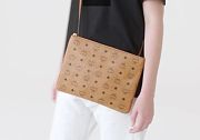 MCM Medium Crossbody Pouch in Visetos Original Cognac 21cm - 4
