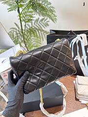 Chanel Classic Flap Bag black color 21cm - 3