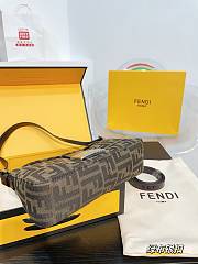 Fendi Pre-Owned 2000 Baguette shoulder bag - 5