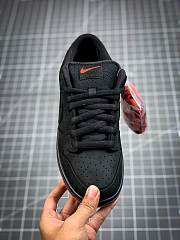Nike SB Dunk Low Black Pigeon 883232-008 - 3
