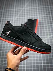 Nike SB Dunk Low Black Pigeon 883232-008 - 4