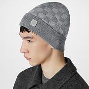 Louis Vuitton grey Damier checkerboard hat beanie - 1