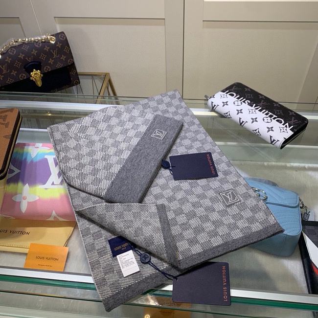 LOUIS VUITTON PETIT SET DAMIER SCARF - 1